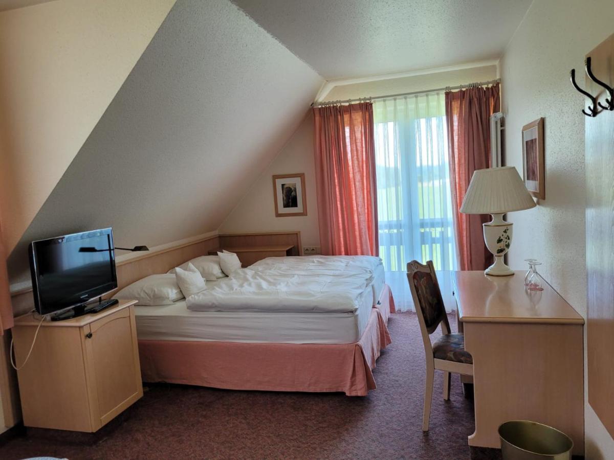 Hotel Sonnenhof Hinterzarten Quarto foto
